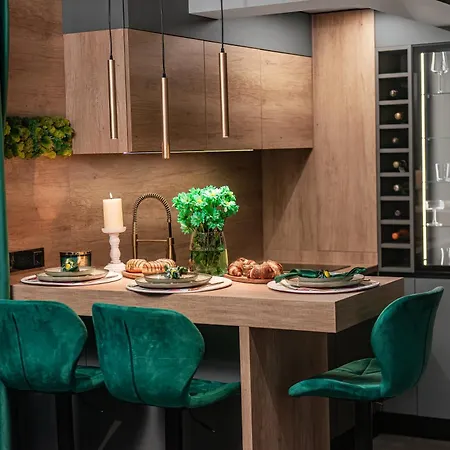 Apartman Moon Saturn
